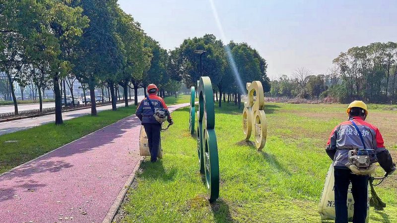 园林绿化资质办理：如何选择合适的机构**